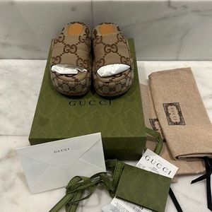 Women’s Gucci Slide Platform Sandal 37